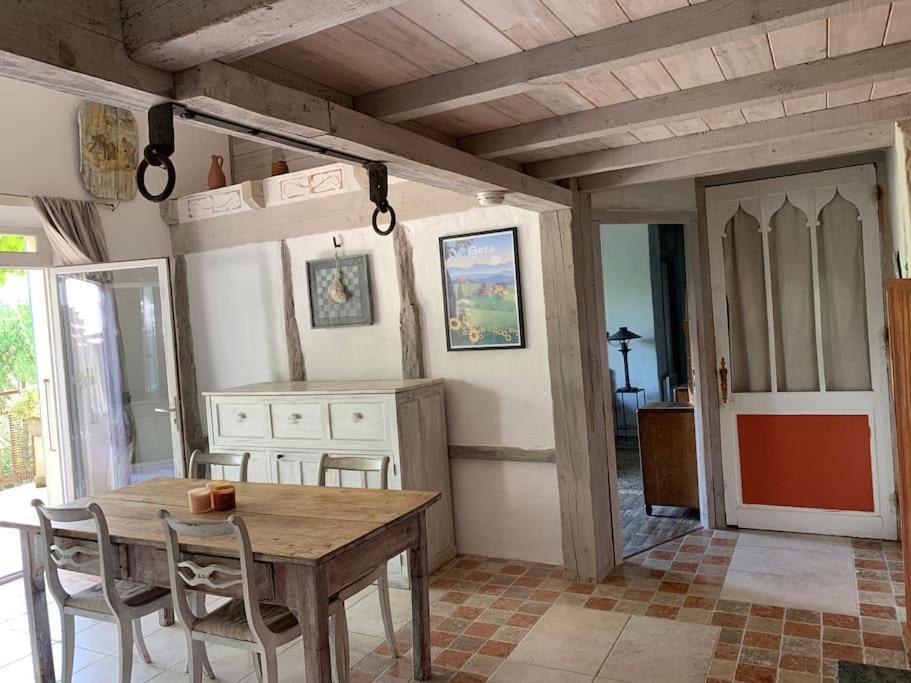 Le Tapis Vert - Loft Avec Jardin Auch Exterior photo